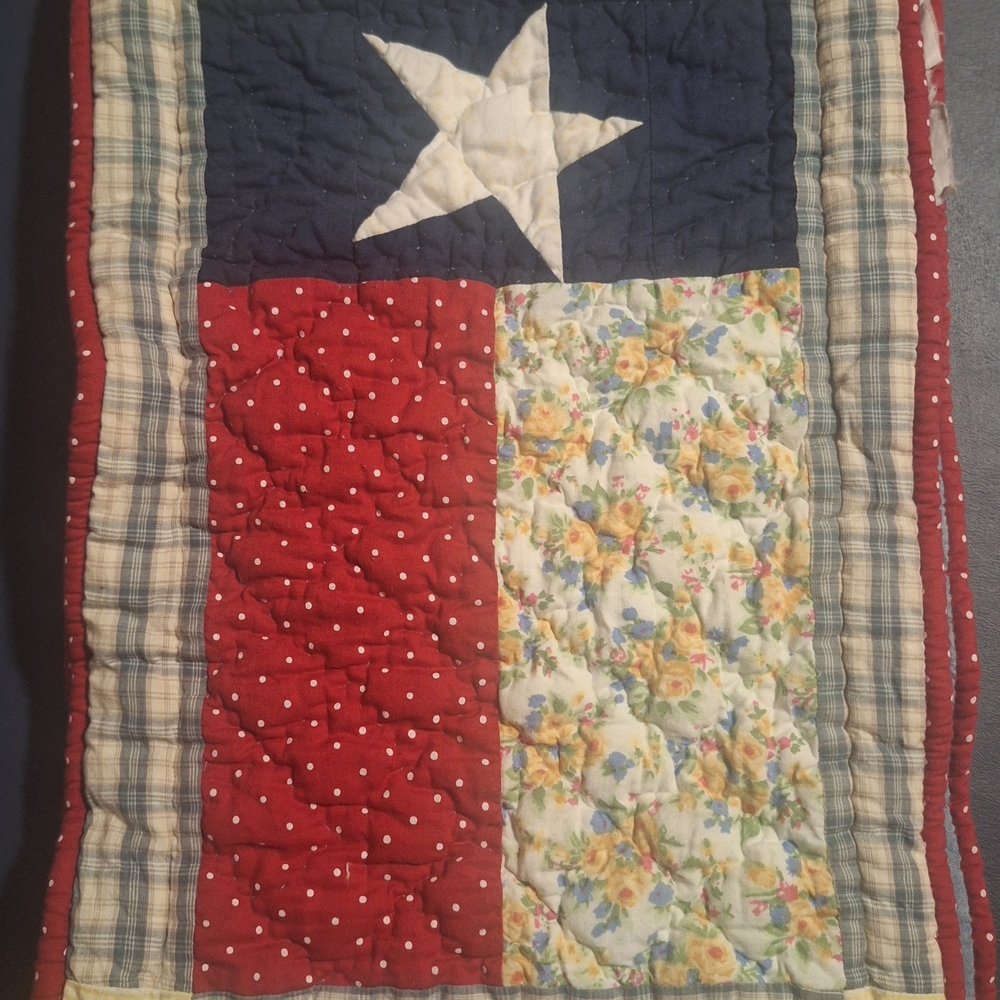 Rustic Star Patchwork Quilted Placemats - Picture 3 of 6